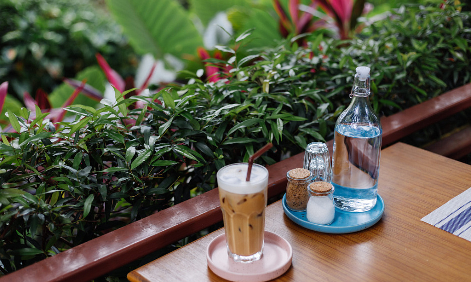 Café et Hébergement à Vendre Kohatu Nelson 1