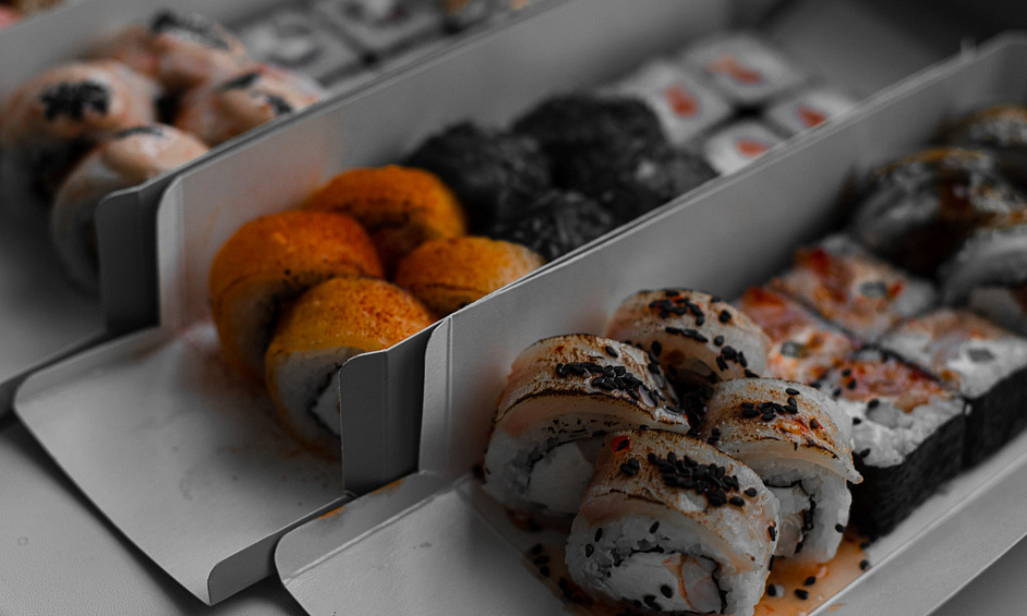 Sushi À Emporter, Quartier Animé - (Cml 11487) À Vendre 1
