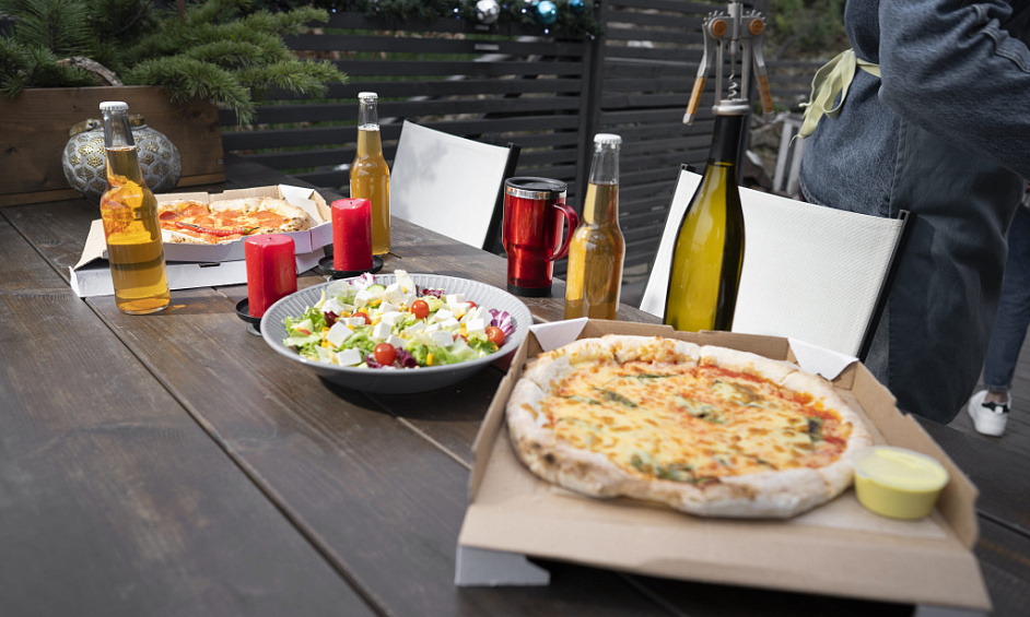 Pizzeria Italienne & Café De Banlieue À Vendre 1